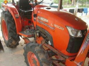 ***ขายดาวน์*** รถไถ 2เพลา ส้มๆ  KUBOTA L3608 ปี54 ใช้งานน้อย 1,6xx ชั่วโมง เครื่องดี ไม่เยิ้ม ไม่ไอ ไม่หลวม แรงดี งานไม่มีโหลด แขนไม่ปะไม่ดาม สีสวยไม่ซีด ยางดีสวย4เส้น พร้อมอุปกรณ์ 2ชิ้น ใบดัน และ ผาน6 ดาวน์เปลี่ยนสัญญาผ่อนต่อได้เลย ไม่ต้องโดนดอกเพิ่ม พร้