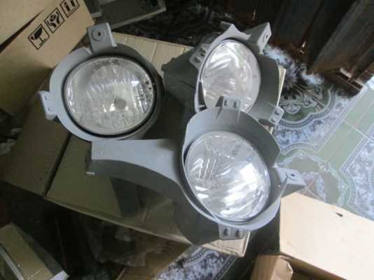 ขาย สปอร์ตไลท์ ไฟตัดหมอก TOYOTA VIGO