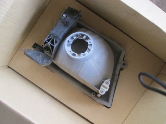 ขาย เสื้อไฟหน้า TOYOTA TIGER D4D ด้านซ้าย