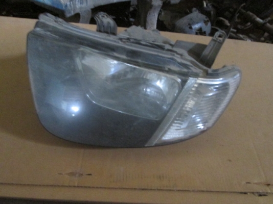 ขาย ไฟหน้า MiTSUBISHI TRITON ไฟเลี้ยวใสขาว ด้านซ้าย