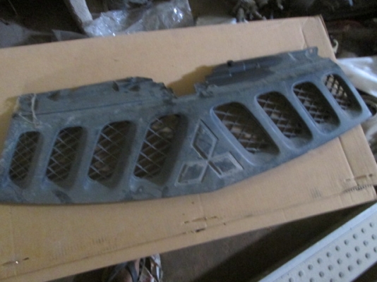 ขาย กระจังหน้า Mitsubishi TRITON