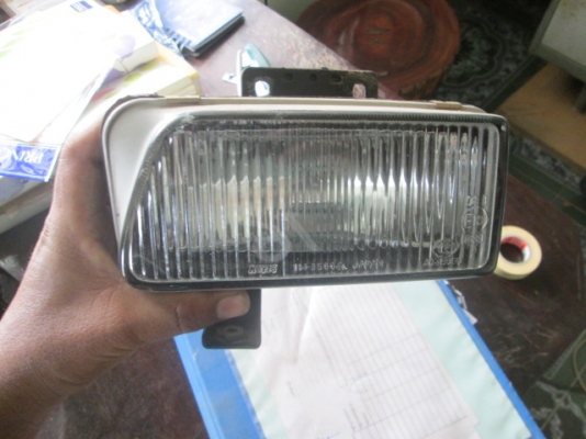 ขาย ไฟสปอร์ตไลท์ ตัดหมอกด้านซ้าย ISUZU FRR150 รถ 6 ล้อ