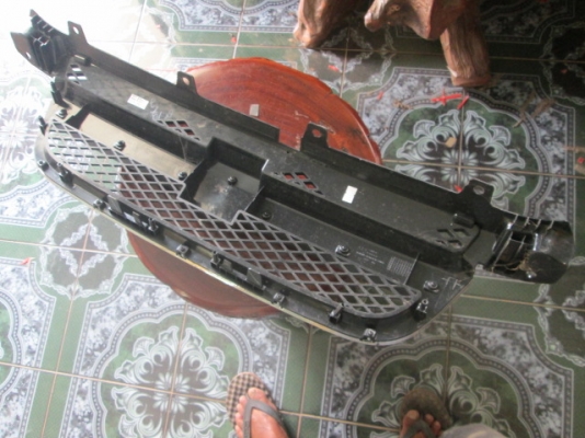 ขาย กระจังหน้าทั้งชุดพร้อมคิ้วชุบ CHEVROLET AVEO