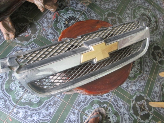 ขาย กระจังหน้าทั้งชุดพร้อมคิ้วชุบ CHEVROLET AVEO