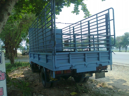 ขาย..รถหกล้อ ISUZU NPR รถสวยไม่มีที่ติ สภาพที่พร้อมใช้สุดขีด มีทะเบียนครบ.