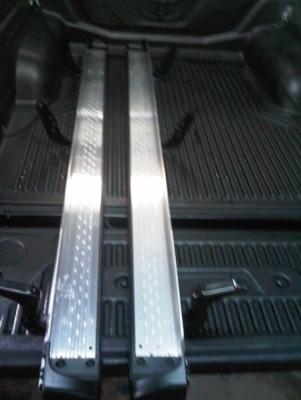 บันใด วีโก้แชมป์ 4 ประตู แท้ศุนย์ บันใด วีโก้แชมป์ 4 ประตู แท้ศุนย์