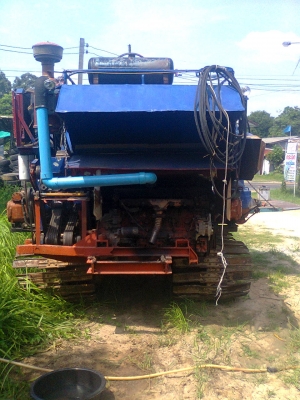 ขายรถเกี่ยวข้าวเครื่อง6HH1 ราคา