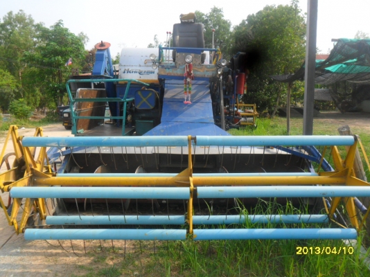 ขายรถเกี่ยวข้าวเครื่อง6HH1 ราคา