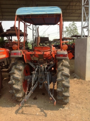 ขายรถไถคูโบต้า L2808 ราคาต่อลองได้คะ