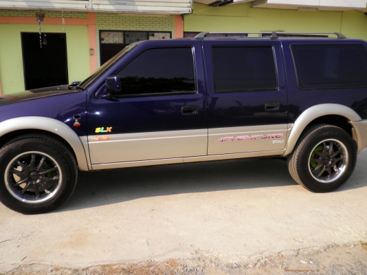 LENSOแม็ก18 พร้อมยาง1ชุด ล้อใหญ่ๆใส่แล้วสวยแน่นอน ต่อรองได้ ขายได้ขาย