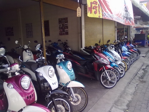 ขายมอเตอร์ไซค์บางบ่อมือสอง บางนาตราด บางเสาธง ม.หัวเฉียว บางพลี คลองด่าน บางวัว มือสอง ชัยวุฒิมอเตอร์ไบค์ รถเกรด A สภาพใหม่ มีการรับประกัน ราคายุติธรรม