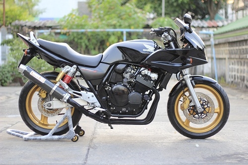 ขาย CB 400 TEC3 ปี2006 ทะเบียน ของแต่งเต็มคัน