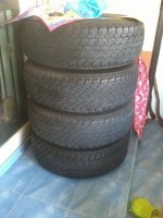 ขายยาง+แม๊ก vigo 255/70/15 6รู ยางปี 07