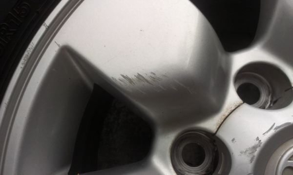 ขายยาง+แม๊ก vigo 255/70/15 6รู ยางปี 07