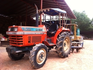 ขายรถไถ Kubota L-24.5 4WD พร้อมผานพรวน