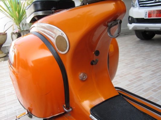 ขายเวสป้า