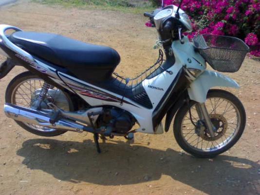 เวฟ125สตาร์ทมือโฉมเวฟไอปี52