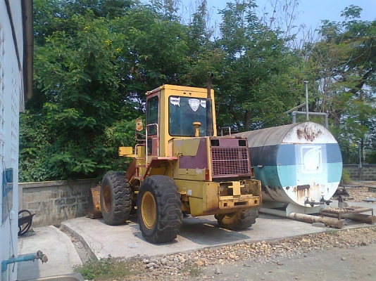 ขายด่วน..รถตัก KOMATSU WA120-1 รถสวย ตักแรง ได้งานไว เครื่องดี เกียร์ดีประหยัดน้ำมันสุดคุ้ม ราคาต่อรองได้.