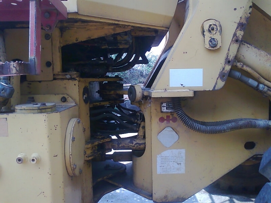 ขายด่วน..รถตัก KOMATSU WA120-1 รถสวย ตักแรง ได้งานไว เครื่องดี เกียร์ดีประหยัดน้ำมันสุดคุ้ม ราคาต่อรองได้.