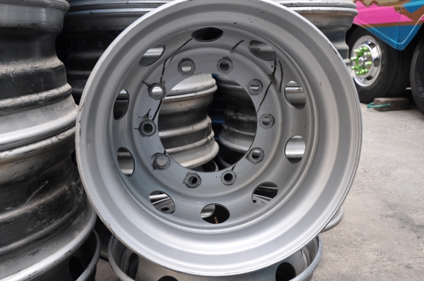 กระทะล้อ SCANIA แท้ 90\%