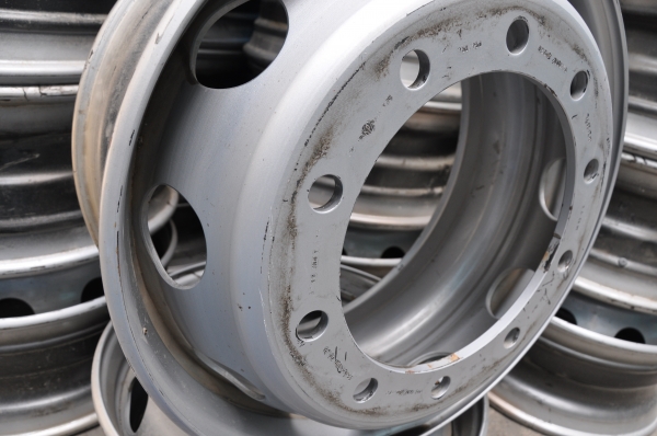 กระทะล้อ SCANIA แท้ 90\%