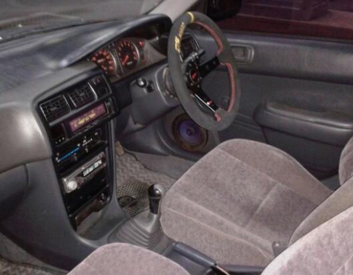 รถบ้านล้าน\%สมบูรณ์มากติดLPGหัวฉีดตูดเป็ดดิส4ล้อเครื่องTwinCam/6เกียร์Speedวิ่ง200เหลือ(พร้อมขับส่ง)