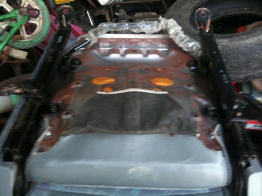 ขายเบาะรถเก๋ง สภาพสวย ราคาถูกครับ มารับเอง/ส่งได้