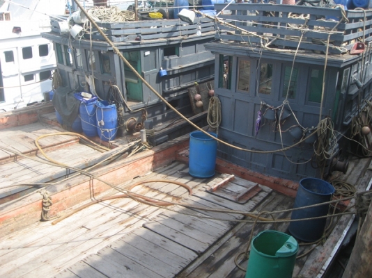 ขายเรืออวนลาก 2 ลำ