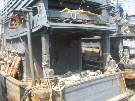 ขายเรืออวนลาก 2 ลำ