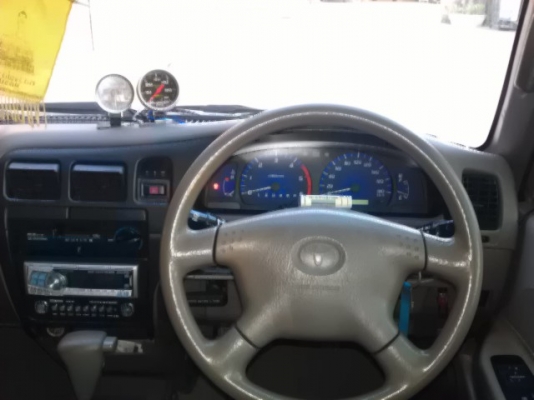 ขาย toyota tiger prerunner 2003