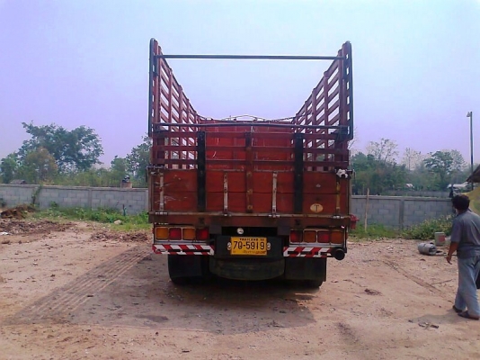 ขายด่วน..รถสิบล้อ ISUZU FVM 200 hp ยูโร 2 รถปี 47 รถสวย สภาพใหม่ ตลอดคัน เครื่องแรง เกียร์เงียบ ประหยัดน้ำมัน สุดคุ้ม.