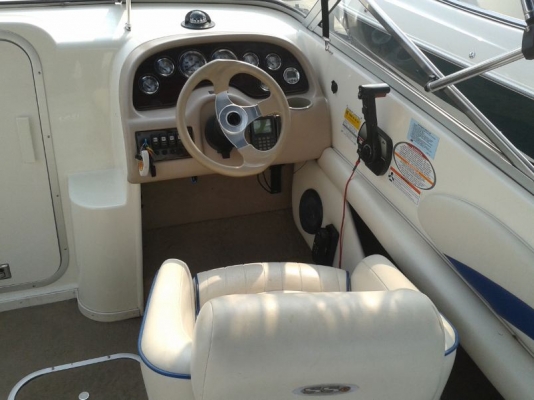 ขายเรือสปีดโบ๊ท Chaparral 20.5 ฟุต เครื่อง Mercruiser 5.0L