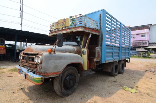 ขาย 10 ล้อหน้ายาว ISUZU TX กระบะเทรลเลอร์