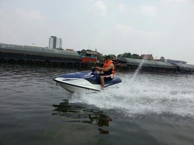 ขาย เจ๊ตสกี YAMAHA 800cc TZ ครับ