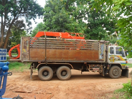 ขายแล้ว...เครื่องคีบอ้อย เค.เค.เกษตรกลการ บ้านโป่ง ใส่คูโบต้า M9540