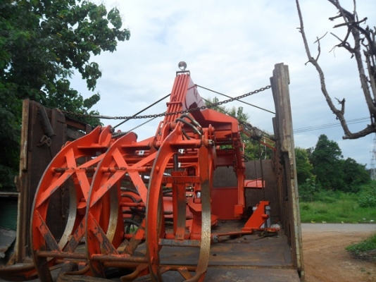 ขายแล้ว...เครื่องคีบอ้อย เค.เค.เกษตรกลการ บ้านโป่ง ใส่คูโบต้า M9540