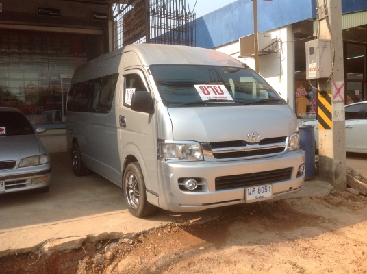 รถตู้  commuter  (TOYOTA)สภาพสวย.  เดิม แม็กแท้นำเข้า 17&quot;