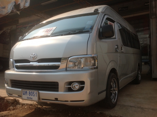 รถตู้  commuter  (TOYOTA)สภาพสวย.  เดิม แม็กแท้นำเข้า 17&quot;