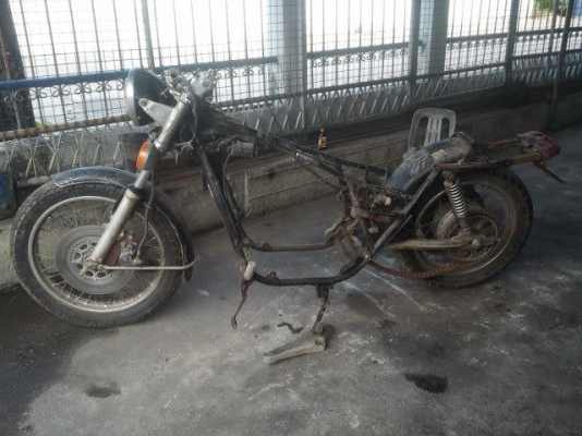 ขายอะไหล่ CB750 8valve K7-SS มีจำนวนจำกัดเท่าที่เห็น