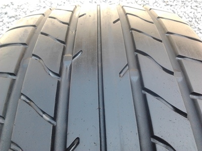 ขายยาง215/45/18 ปี 0611 YOKOHAMA ADVAN A10 1 คู่ ขายยาง215/45/18 ปี 0611 YOKOHAMA ADVAN A10 1 คู่