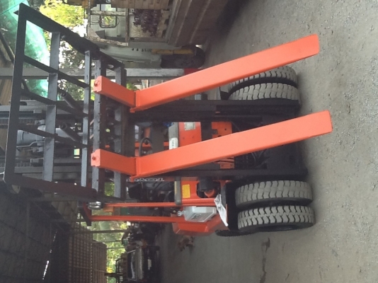 ขายรถโฟล์คลิฟท์ Toyota 3fd30ราคาคูยกันได้นะครับขายได้ขาย