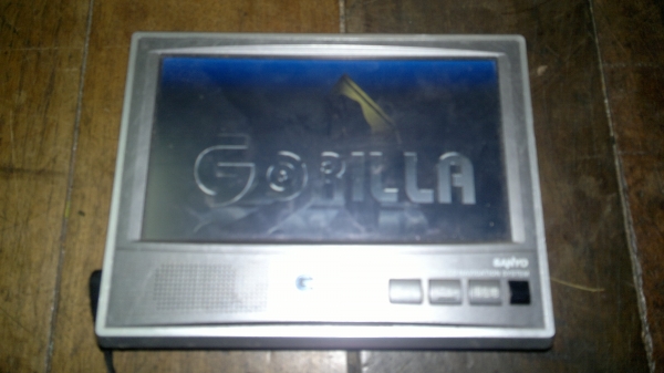 ขายจอตั้งติดรถยนต์sanyo gollila gps japan av in