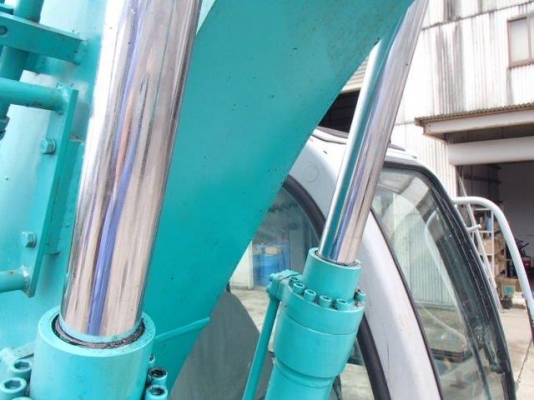 New stock from JAPAN Kobelco SK135SR YY02 ปี 2002 สวย ๆ ถูก ๆ ครับ