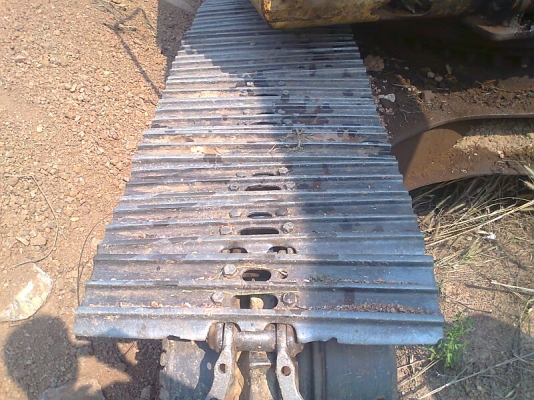 ขายด่วน..รถแบคโฮ CAT 320 V2 แรงขุดดี เดินแรง ทำงานไว ได้งานมาก เครื่องดี ประหยัดน้ำมันสุดคุ้ม รถสวย มีทะเบียนครบ.