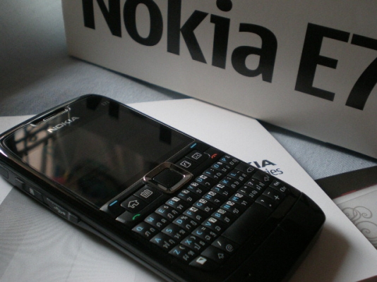 ขาย โทรศัพท์มือถือ Nokia E71