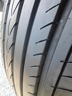 ขายยาง225/60/16 ปี 1011 YOKOHAMA ADVAN Japan 1 คู่  ราคา :  1,900.00  บาท