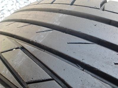 ขายยาง185/55/16 ปี 0211 GOODYEARS Excellence 1 ชุด  ราคา :  2,200.00  บาท