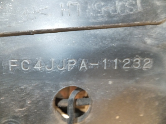6ล้อช่วงยาว HINO FC4J-150แรงม้าปี47กระบะพื้นไม้ยาว5.60ม 6ล้อช่วงยาว HINO FC4J-150แรงม้าปี47กระบะพื้นไม้ยาว5.60ม