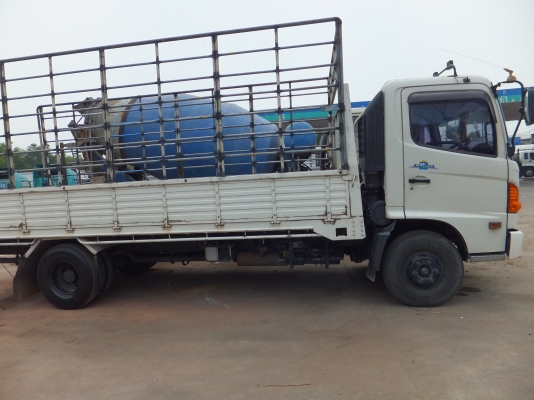 6ล้อช่วงยาว HINO FC4J-150แรงม้าปี47กระบะพื้นไม้ยาว5.60ม 6ล้อช่วงยาว HINO FC4J-150แรงม้าปี47กระบะพื้นไม้ยาว5.60ม