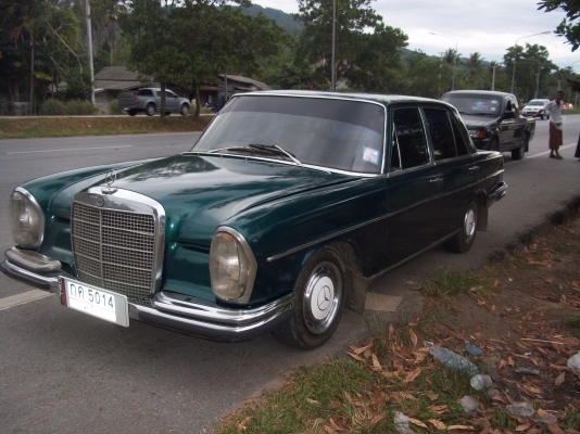 ขายรถยนต์เบนซ์ W108/250S 1965 เครืองนิสสันLD28 ดีเซล
